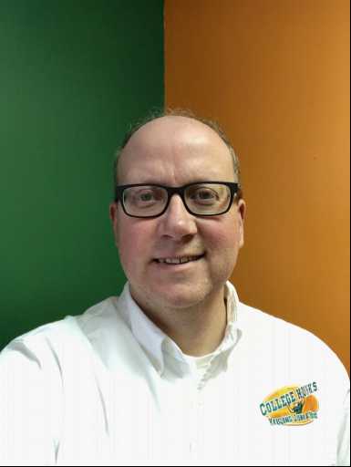 Matt Gunderson headshot.