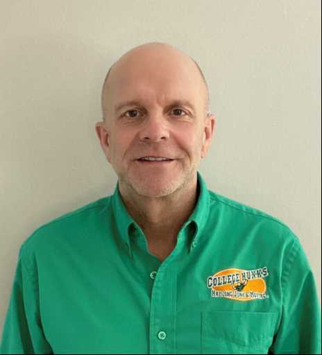 Jeff Thirlwall headshot.