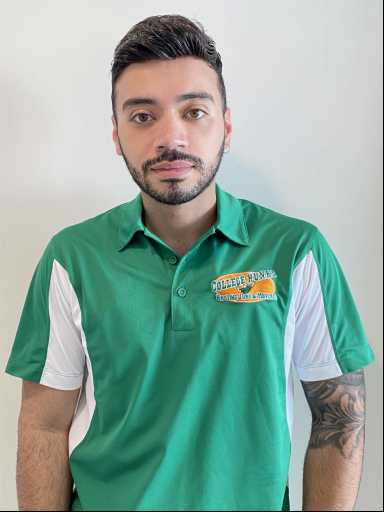Camilo Garcia headshot.