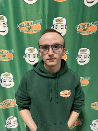 Trace LiVecchi headshot.