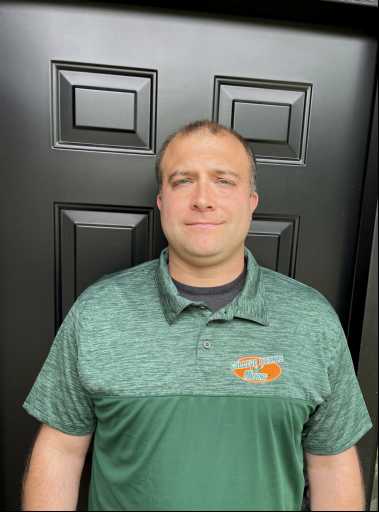 Kyle Olson headshot.