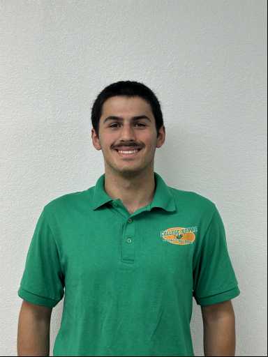 Zack Serna headshot.