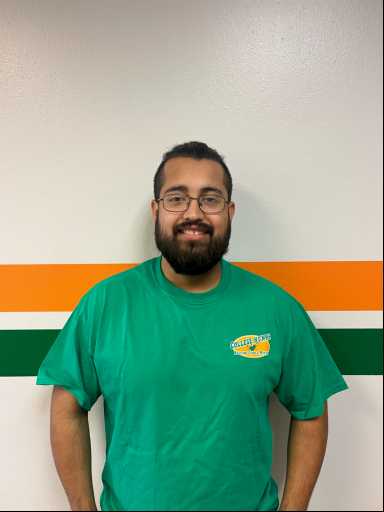 Eli Cordova headshot.