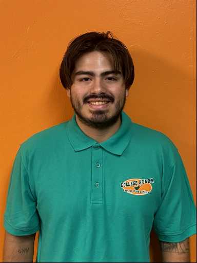 Jean Garces headshot.