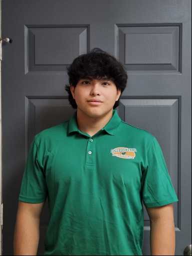 Immanuel Tran headshot.