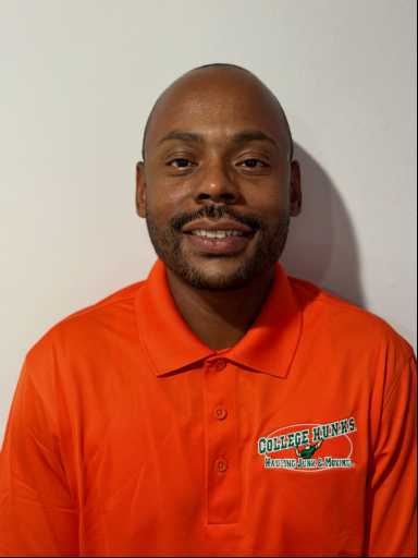 Kemar Phillips headshot.