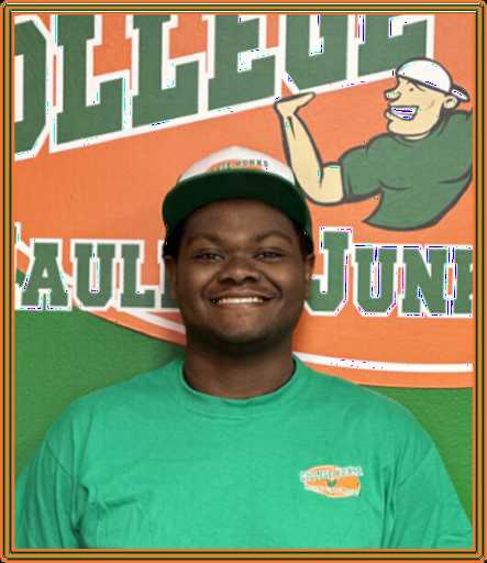 Desmond Dalton headshot.
