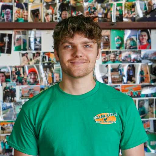 Jude Olney headshot.