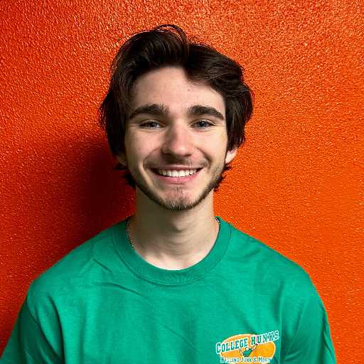 Evan Martin headshot.
